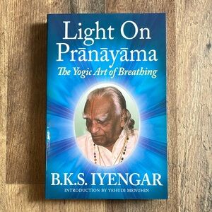 Paperback Book: Light on Pranayama: The Yogic Art of Breathing by B.K.S. Iyengar